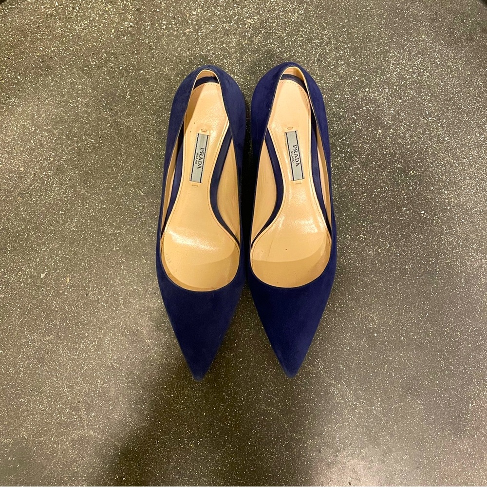 [SOLD] LIKE New! Blue Prada Suede Kitten Heels